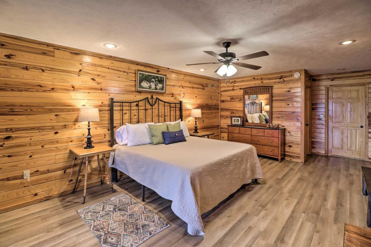 Вілла Piney Bluff Retreat With Mountain Views! Екстер'єр фото