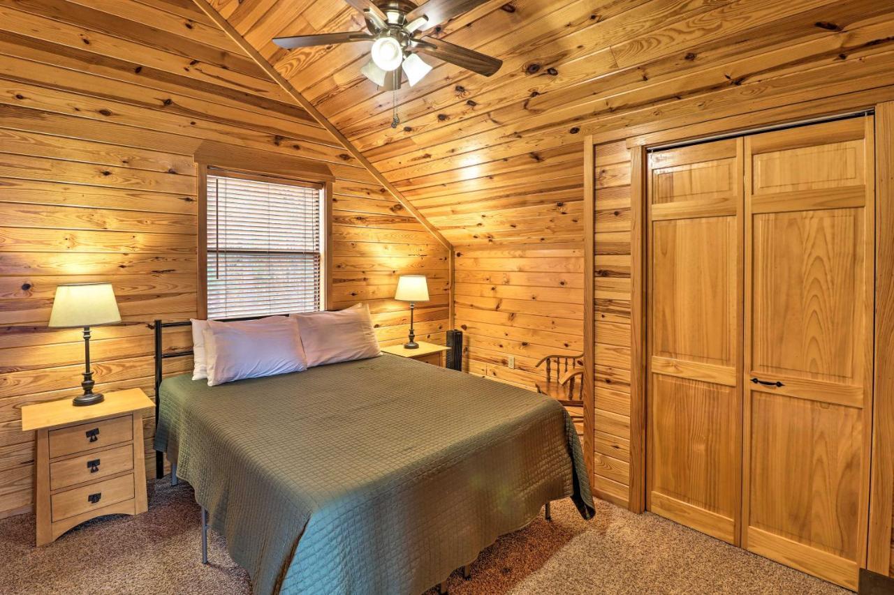 Вілла Piney Bluff Retreat With Mountain Views! Екстер'єр фото