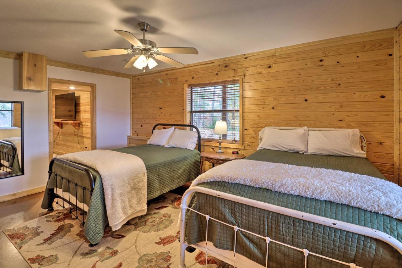 Вілла Piney Bluff Retreat With Mountain Views! Екстер'єр фото